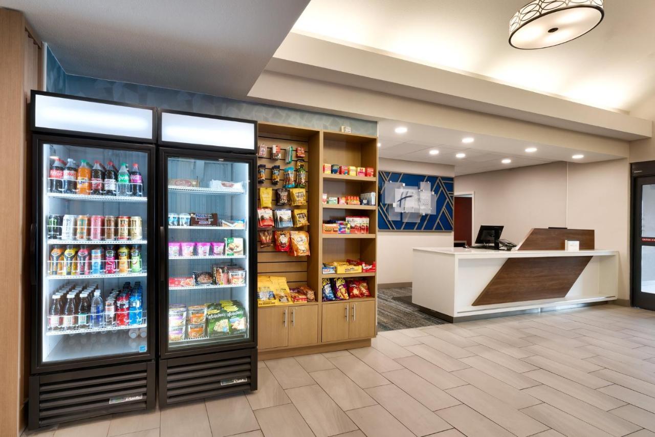 Holiday Inn Express And Suites Helena By Ihg Bagian luar foto