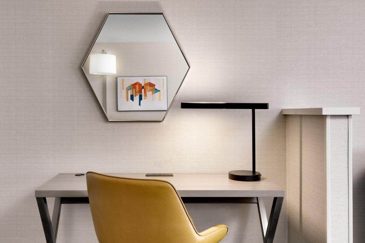 Holiday Inn Express And Suites Helena By Ihg Bagian luar foto