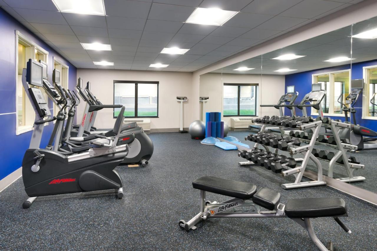 Holiday Inn Express And Suites Helena By Ihg Bagian luar foto