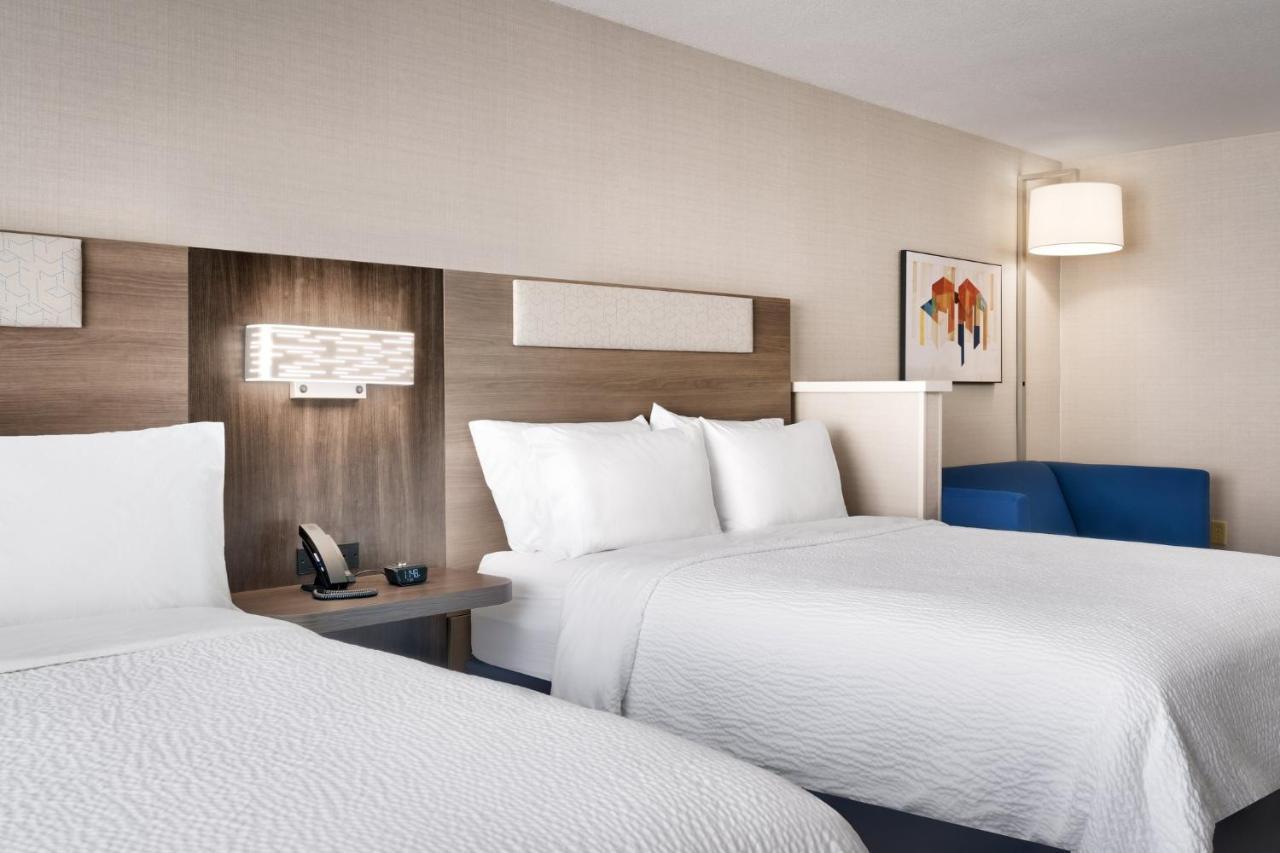 Holiday Inn Express And Suites Helena By Ihg Bagian luar foto
