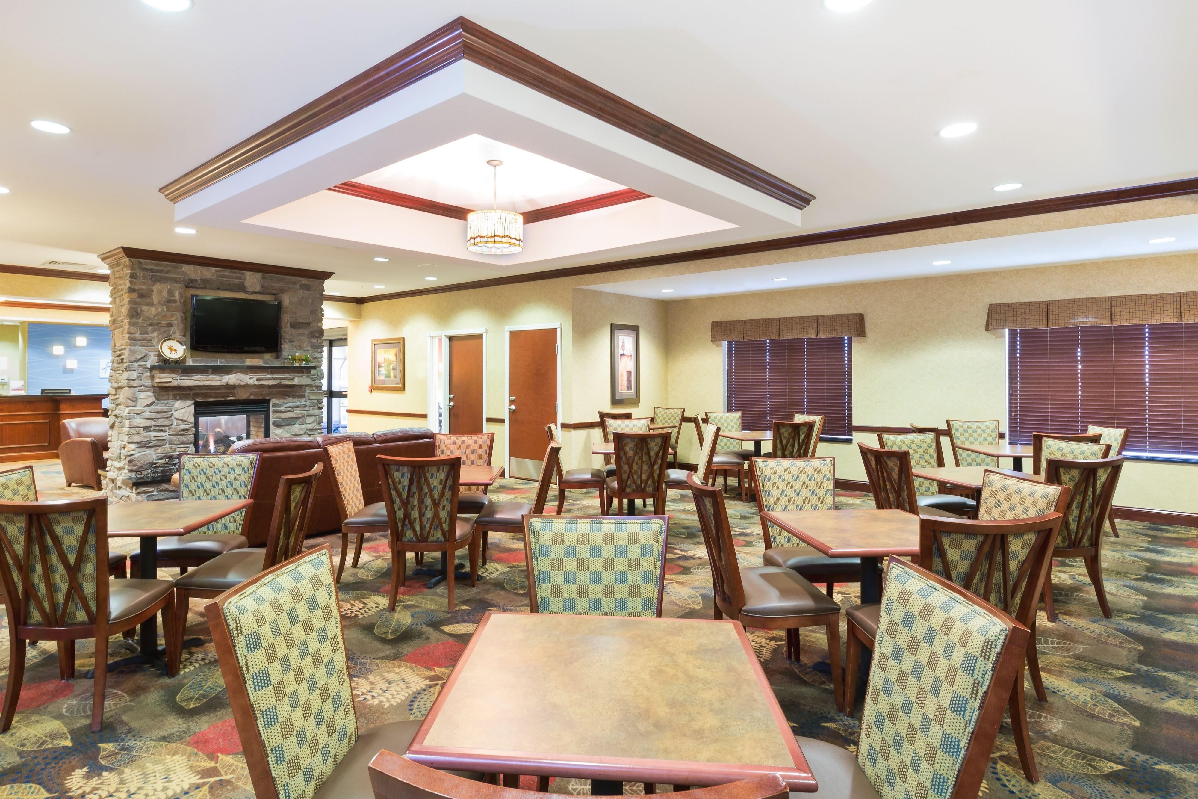 Holiday Inn Express And Suites Helena By Ihg Bagian luar foto