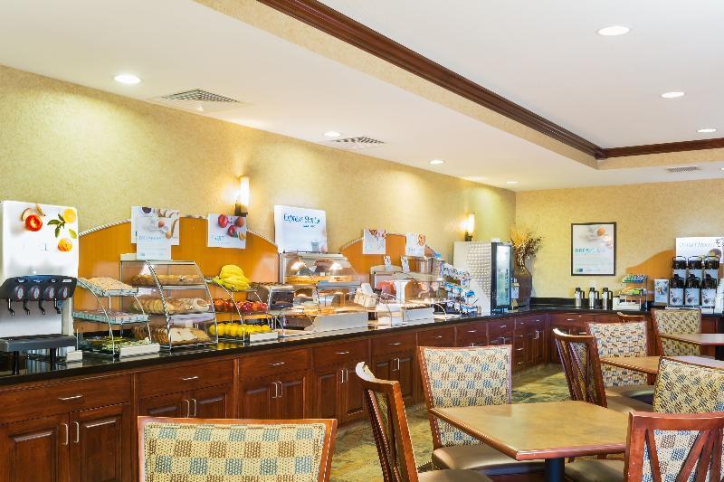 Holiday Inn Express And Suites Helena By Ihg Bagian luar foto